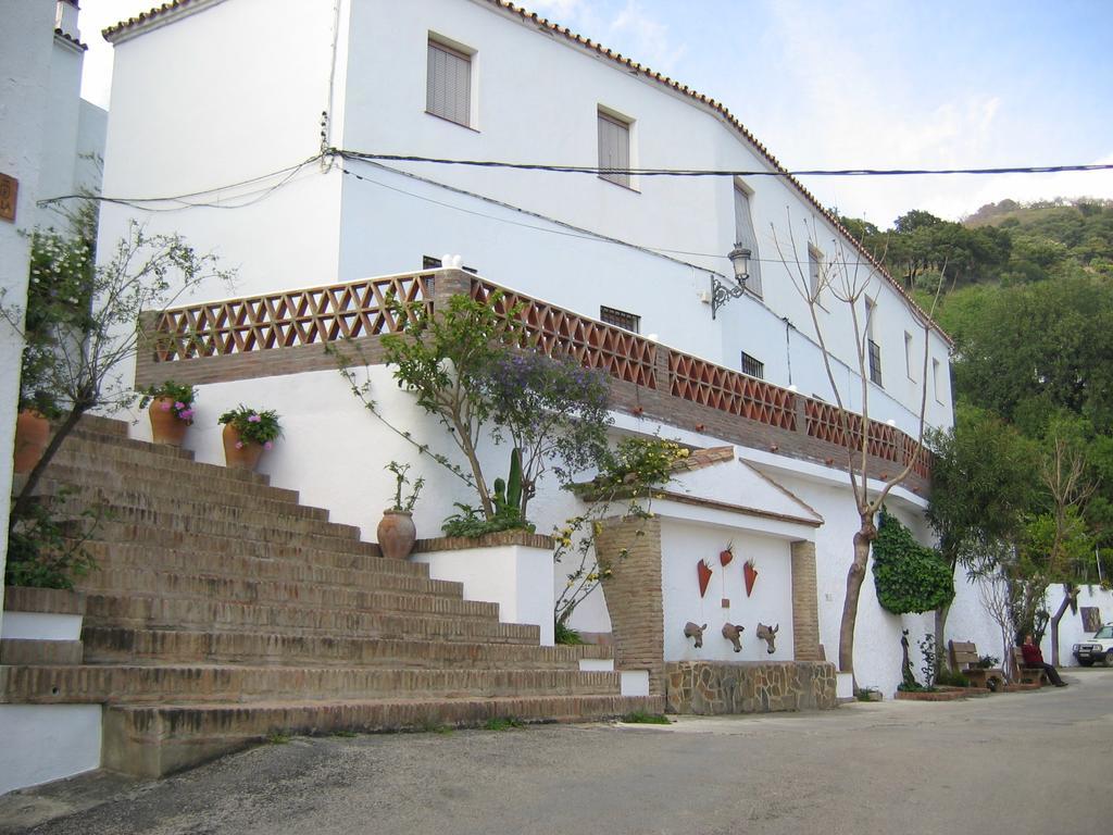 Apartamentos Rurales Jardines Del Visir ヘナルグアシル 部屋 写真