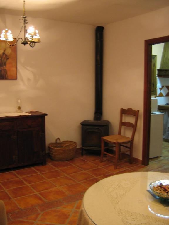 Apartamentos Rurales Jardines Del Visir ヘナルグアシル エクステリア 写真